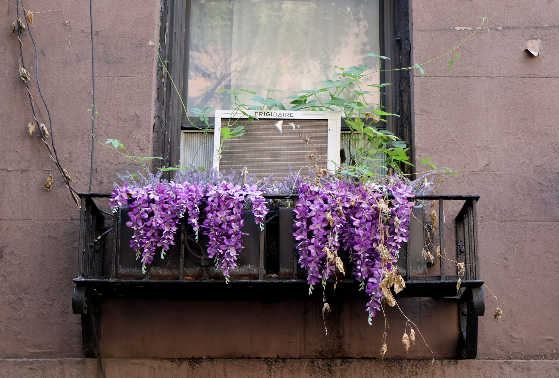 Murray Hill: 39th St. between Park and Lexington