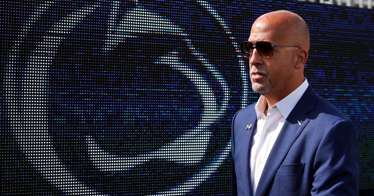 Penn State's Clumsy Coaching Search Has Set Back the Program 