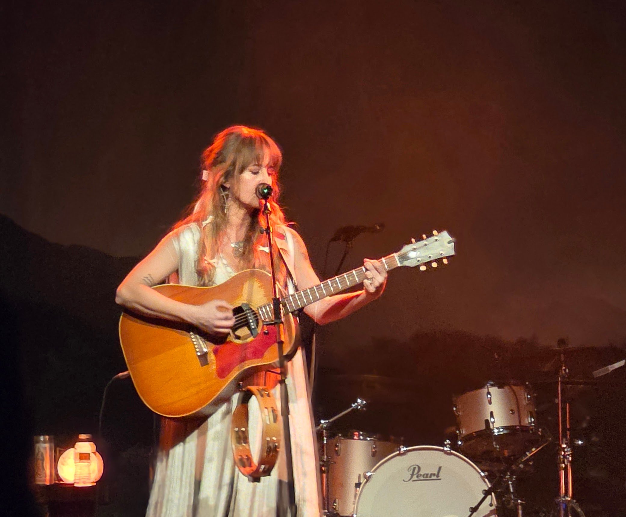 She Just Don't Give A Damn