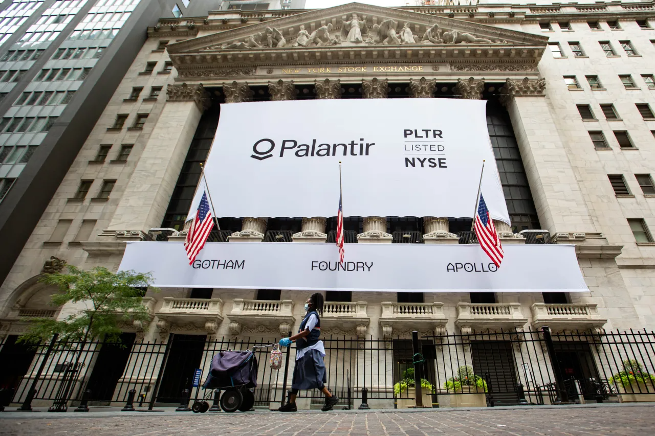 ⚡🔋Palantir inks $200M+ AI deal with telecom giant Lumen Technologies