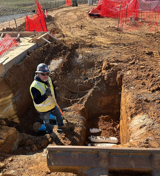 Pipeline Excavation:  Corrosion Inspector