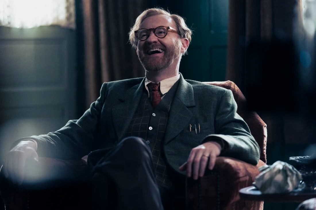 “Bookish” and the Fine Art of the Murderous Wink