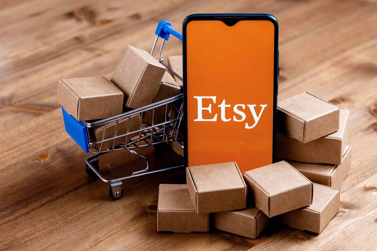 How AI Transformed Brandon’s Etsy Side Hustle into a Goldmine 💰