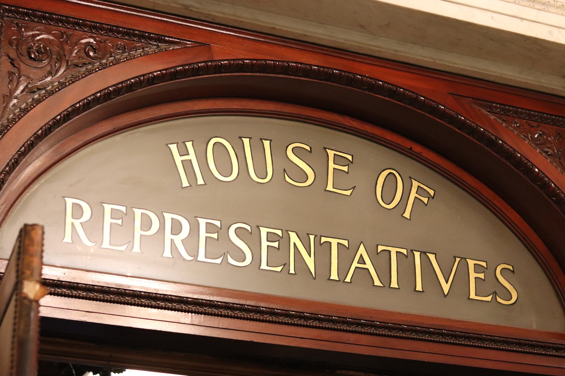 House to retain unobtainable climate mandates in "fix" to protect incumbents