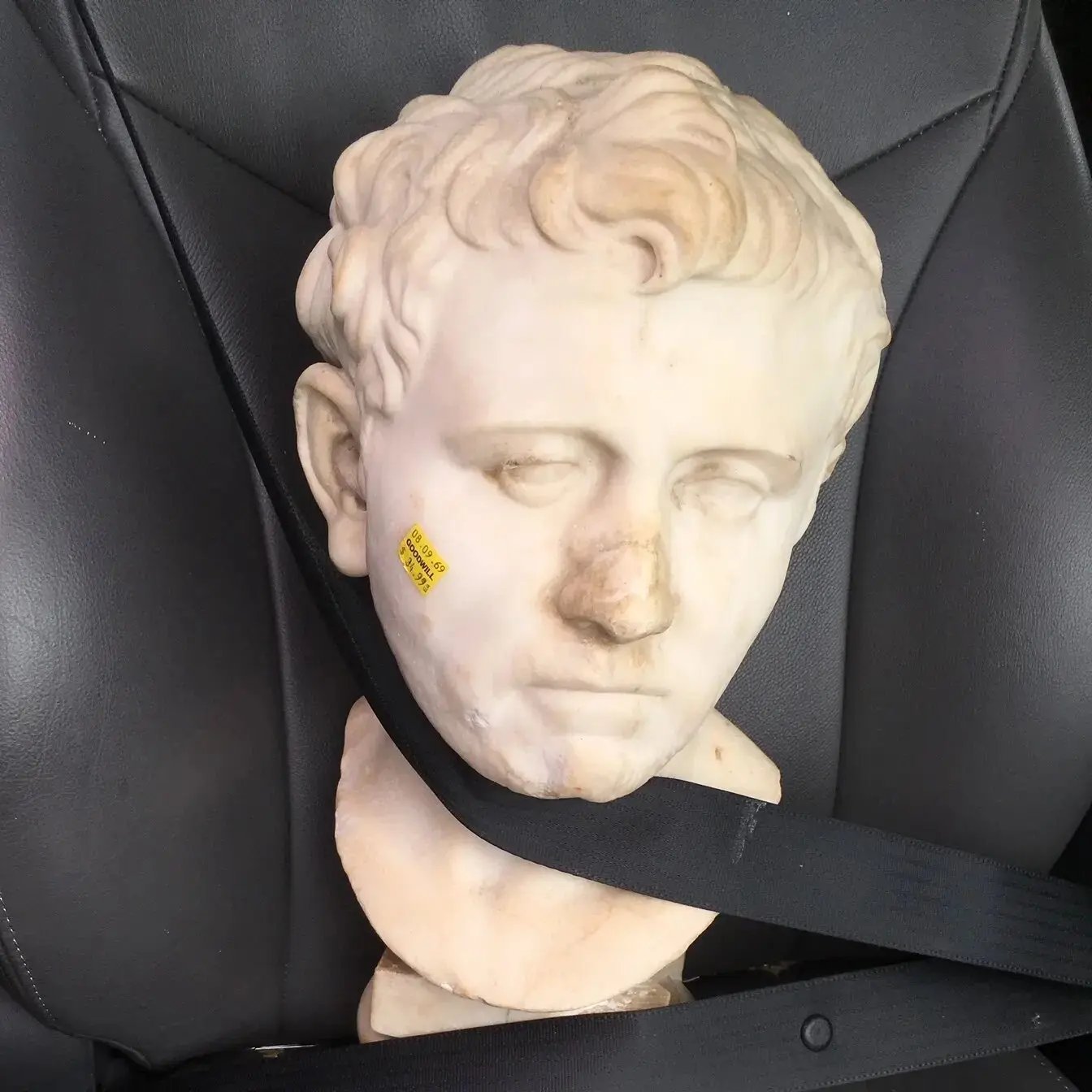 $34 Dollar Goodwill Find Turns out to Be 2,000 Year Old Roman Bust