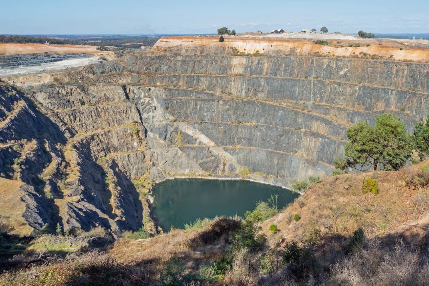 🔎 Hunting for critical minerals using AI