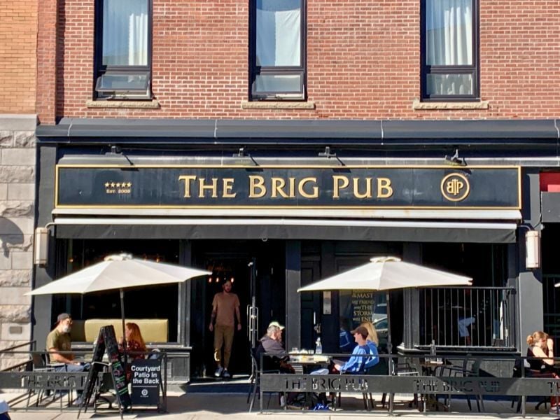 The Brig elevates Buffalo wings