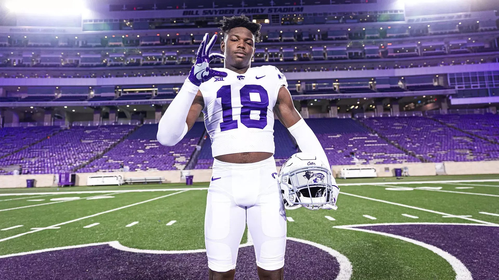 College Football Is On Right Now