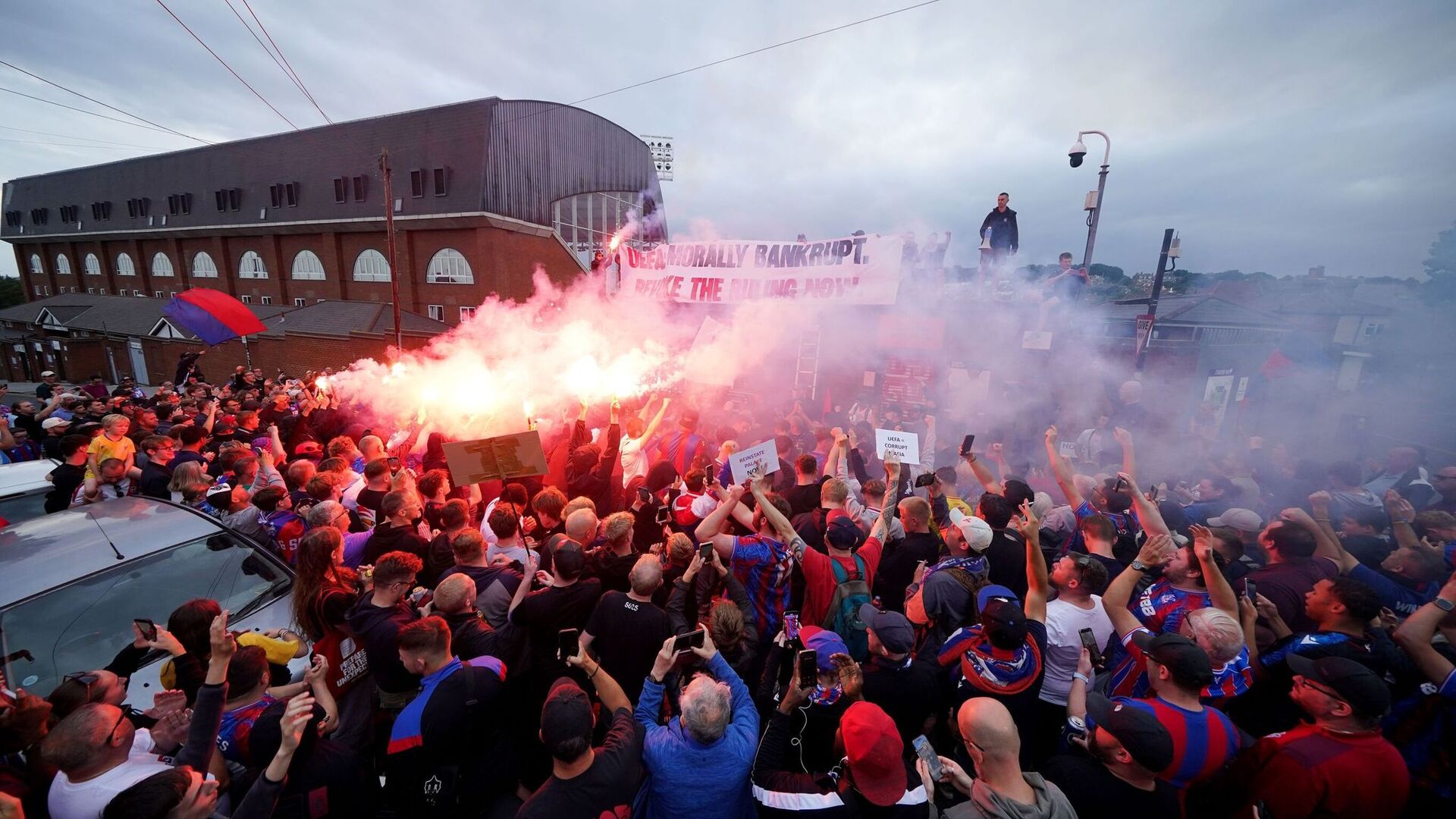 Crystal Palace Challenge UEFA’s Europa League Demotion in Major Appeal