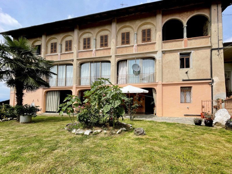 [SOLD] Panoramic Views & Historic Charm