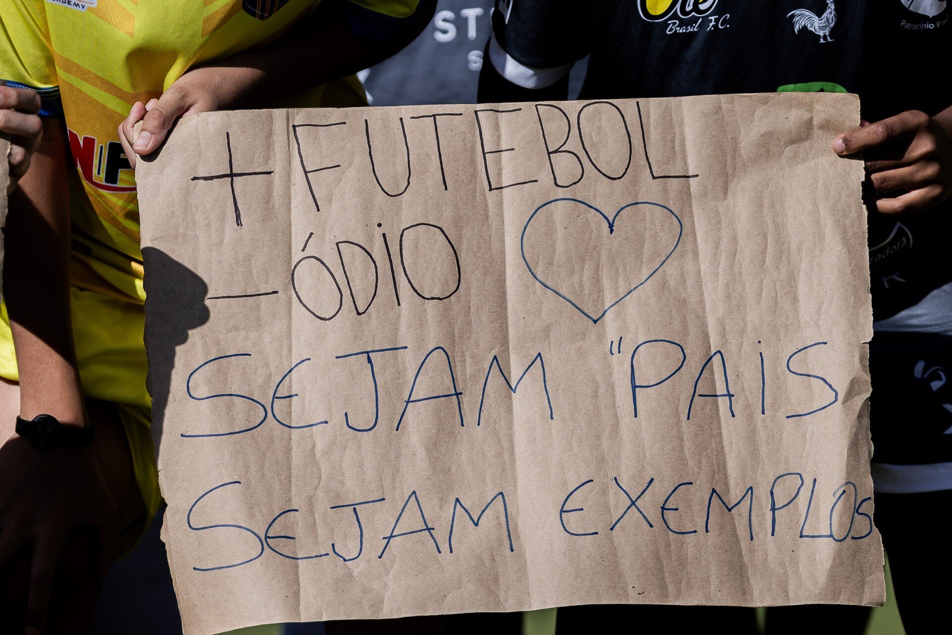 Vídeo: campanha da FPF coloca "de castigo" pais de atletas da base