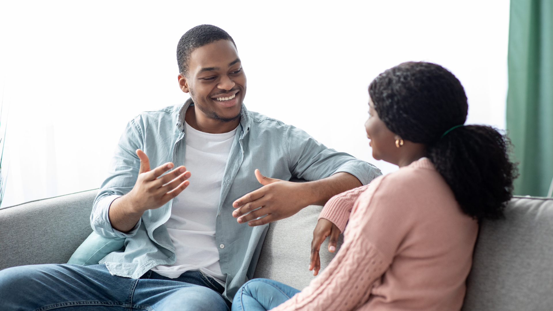 The "60-Second Connection": A Daily Habit for Your Relationship