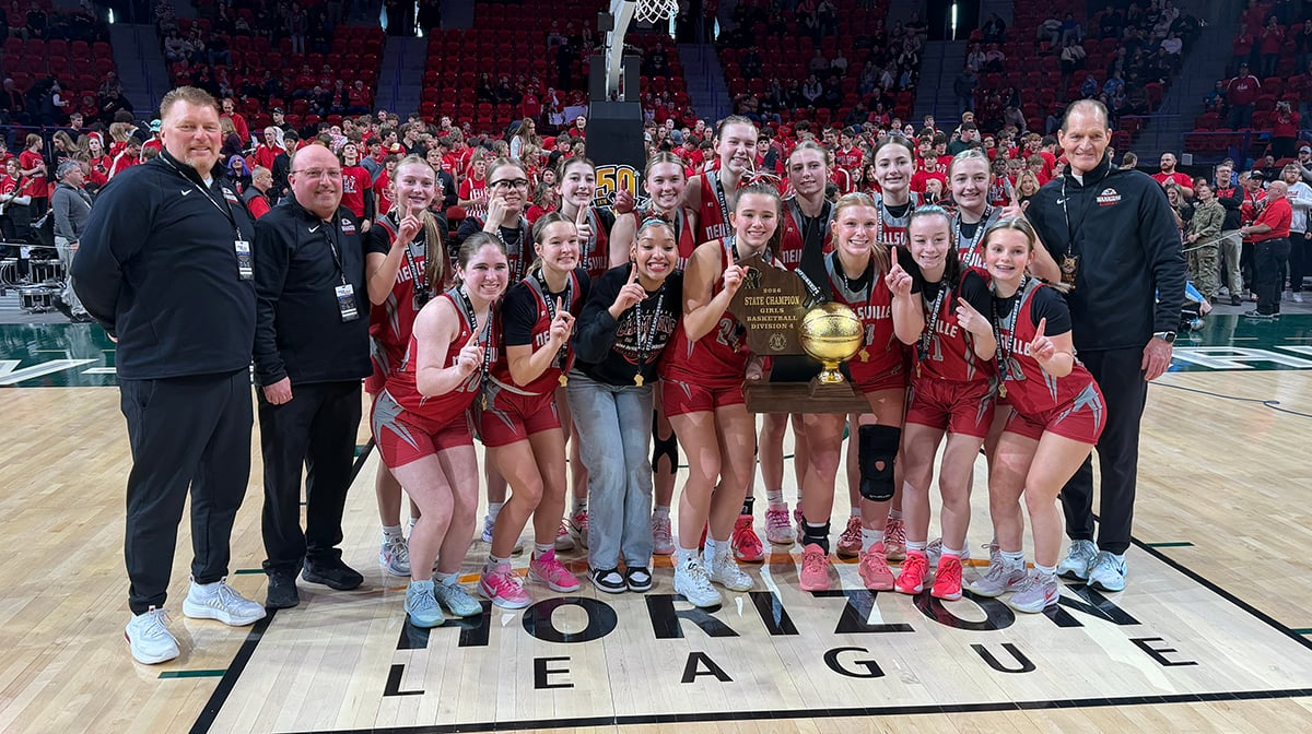 Neillsville holds off Albany/Monticello in low-scoring thriller for D4 title