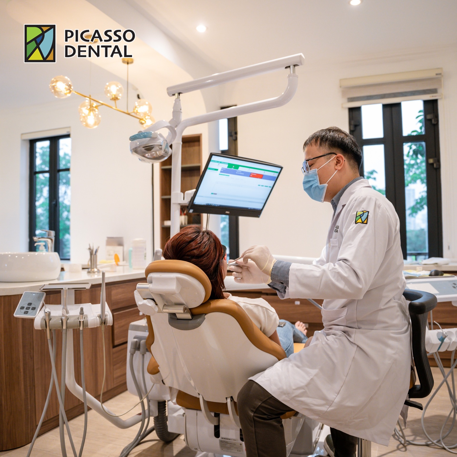 What Makes the Best Dental Implant Clinic in Hanoi? 