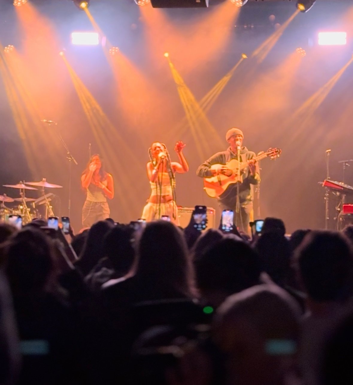 🍬 Sugary Scoop: The Anatomy of a Sold Out Show.