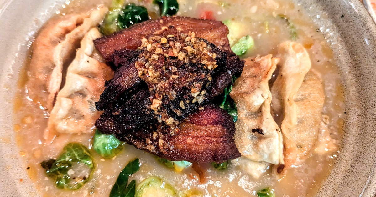 Unforgettable Airport Dining: The Best Meal Before you Fly