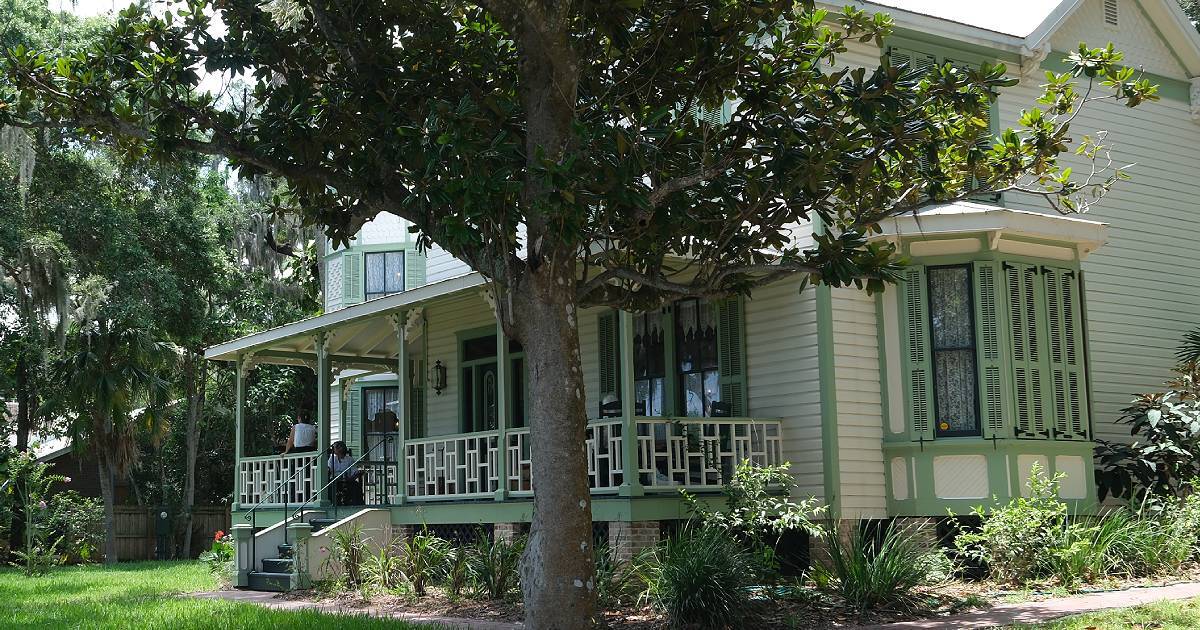 Step Inside Lawndale Historic Home: A Rockledge, FL Hidden Gem 