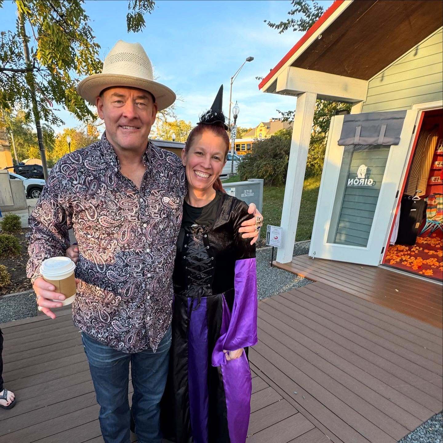 Comedian David Koechner sighted enjoying Batavia