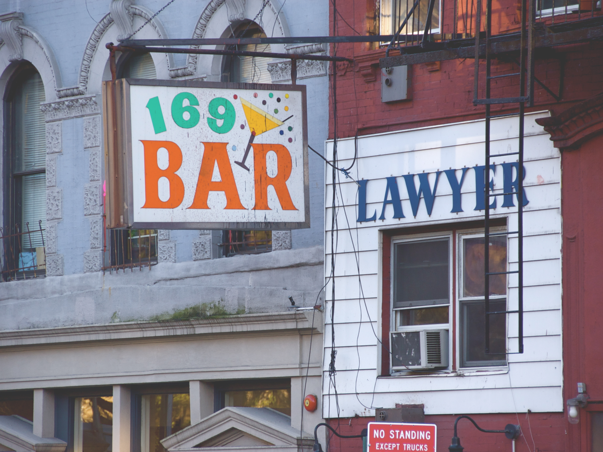 A Dive-bar Soap Opera Heads to Court