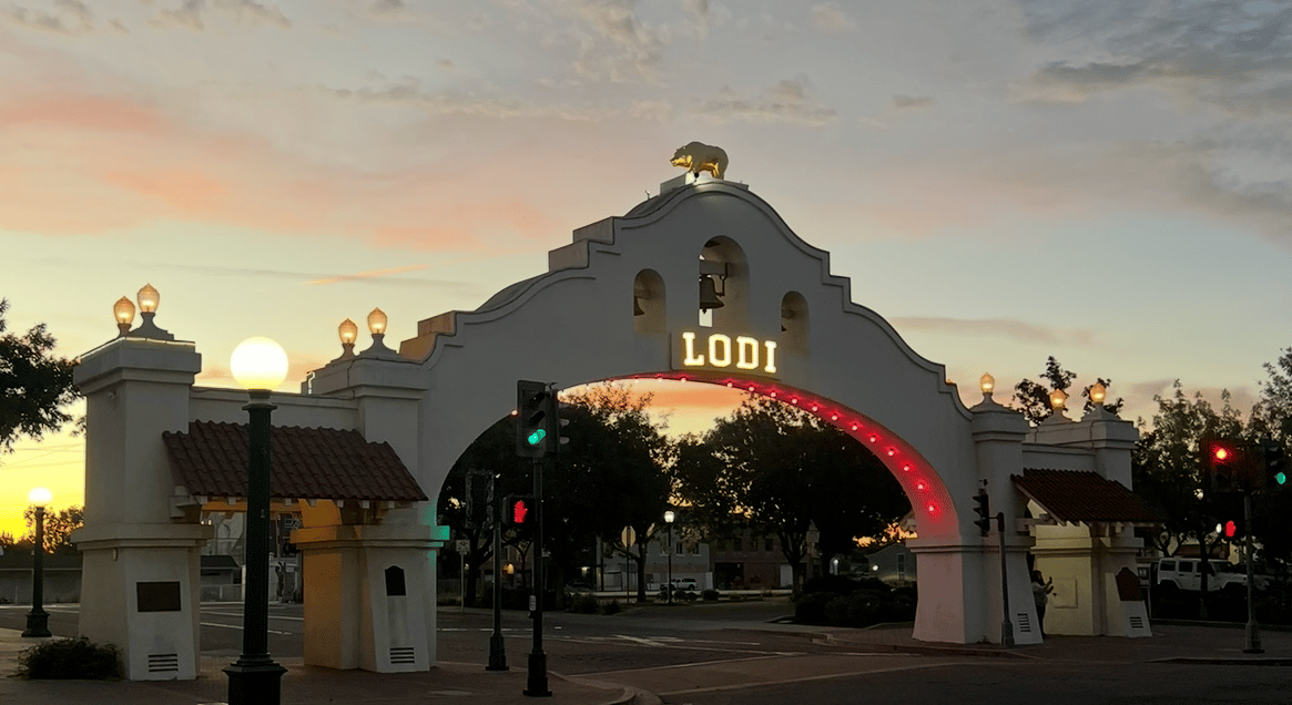 🍇Eggstra Things to Do in Lodi