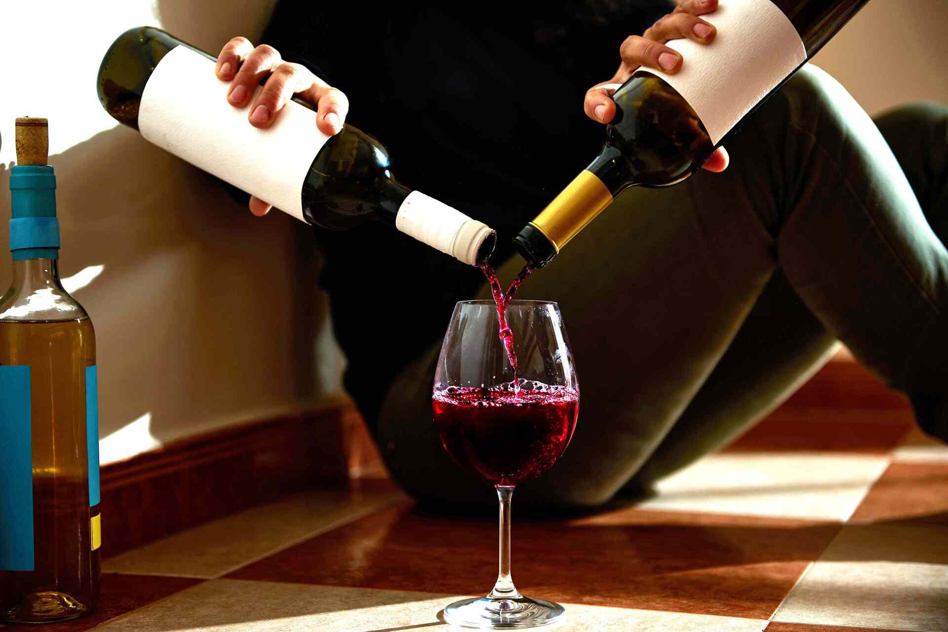 Blending Vintages, World's Most Popular Wine Grapes, Saying "No" to Dry January, and much more...