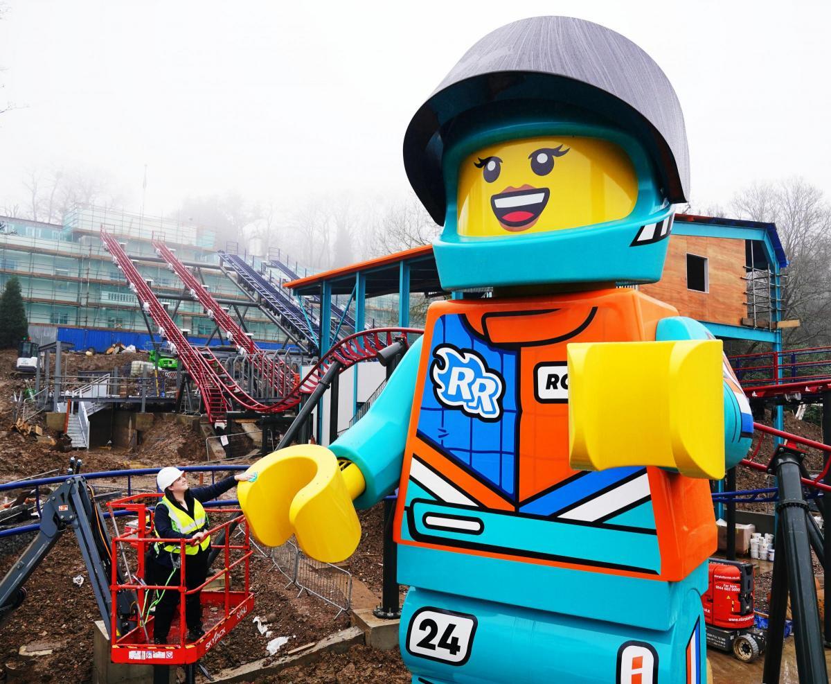 The World’s Biggest Lego Minifigure Rises in the UK