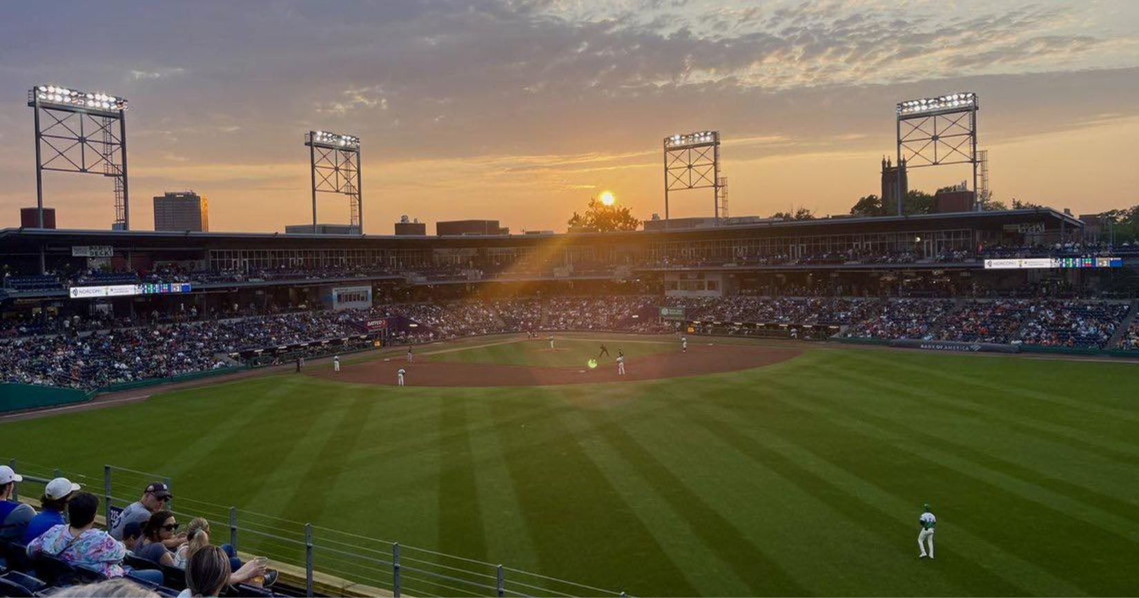 Final Four Chaos 🐶 + New Local Maps 🗺️ + Mansfield Drive-In 🎬