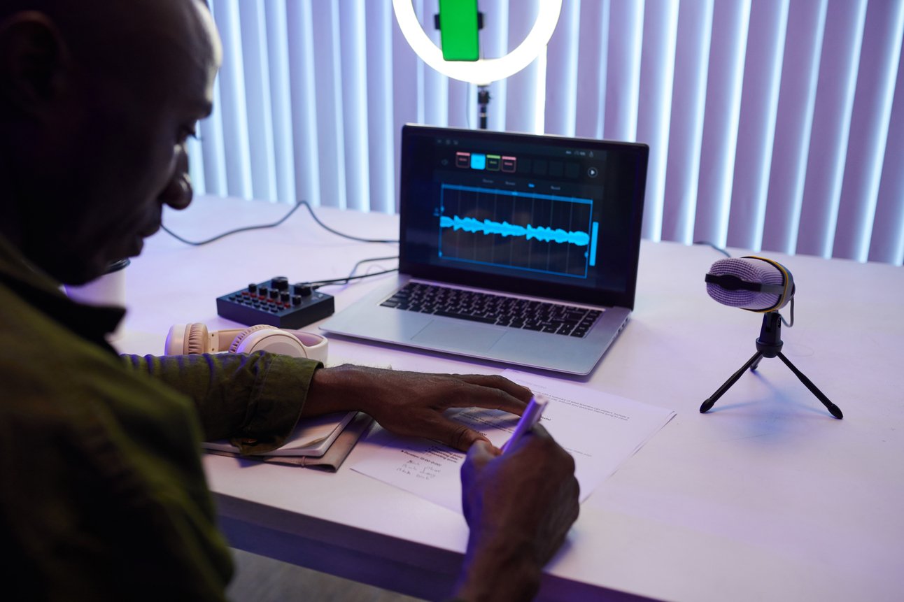 AI Playlists 🎵 Blockers 🚫 Strengths 💪 