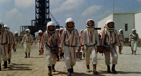 A 10-Second Fix for a Stuck Zipper (and a NASA Lesson in Grit)