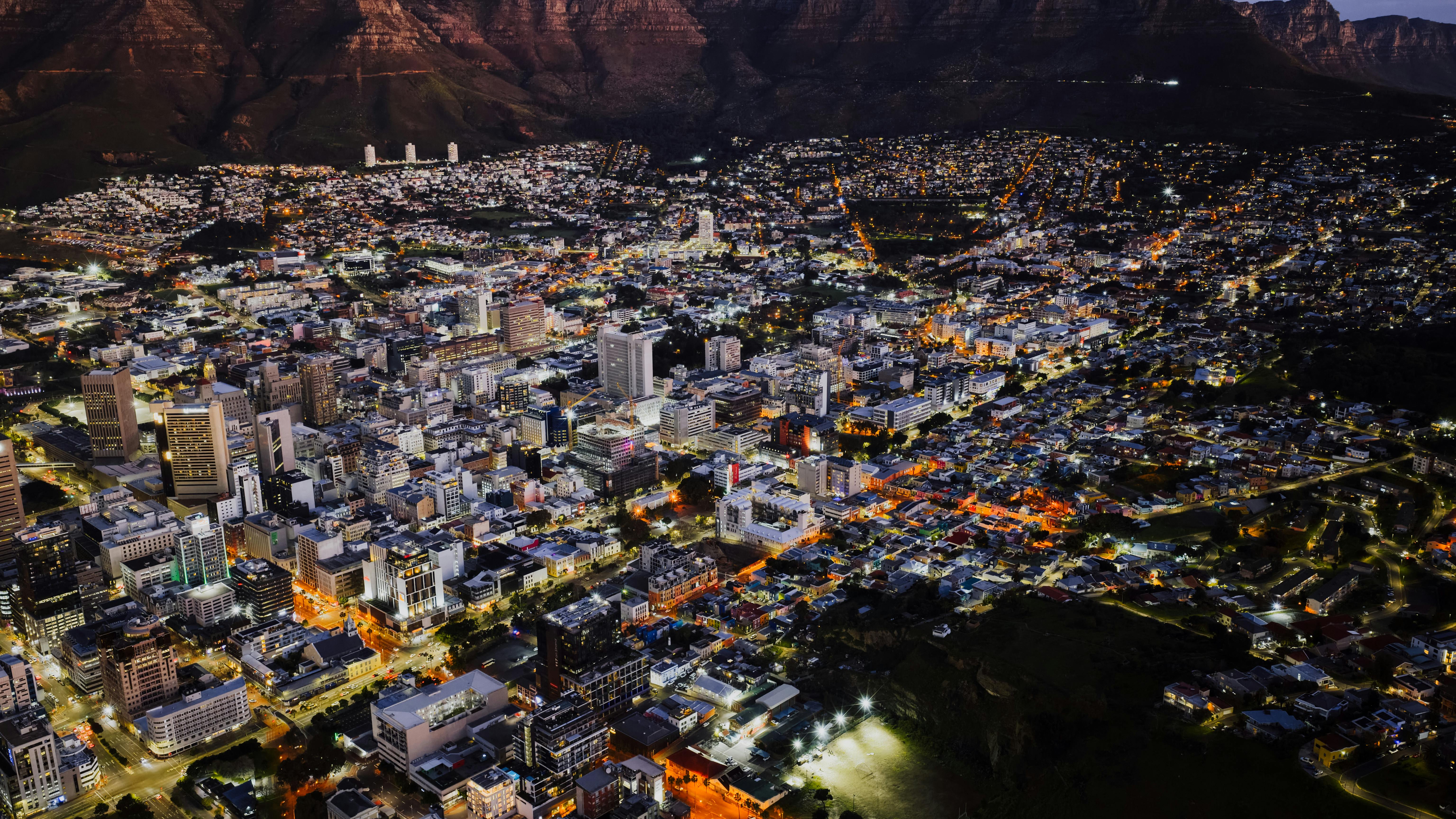Airtel Delays IPO, Coinbase Backs Kemet, and Wave Digitizes Healthcare (TWIF Africa - 09/05)
