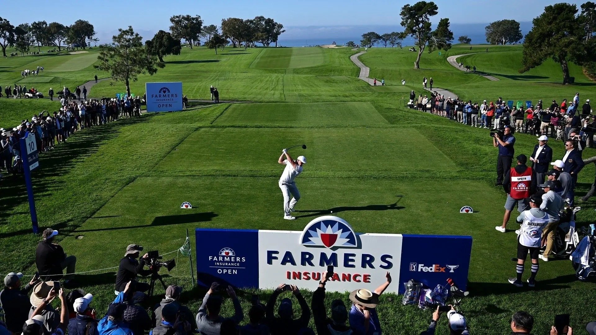 Torrey Pines Is a Graveyard for Bad Cards — Here’s How to Bet the 2026 Farmers Insurance Open