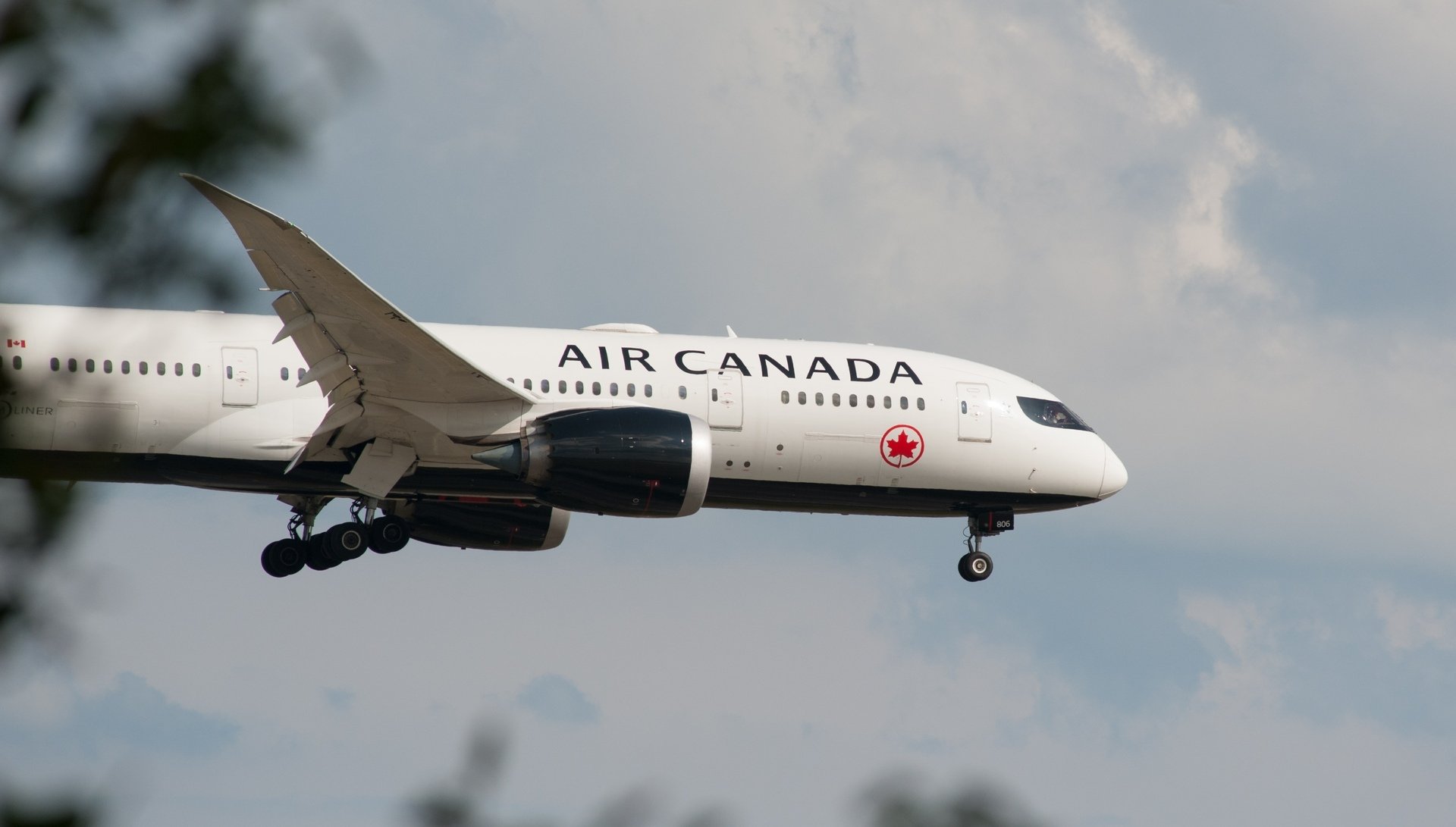 Airlines avoid new fee for passenger complaints