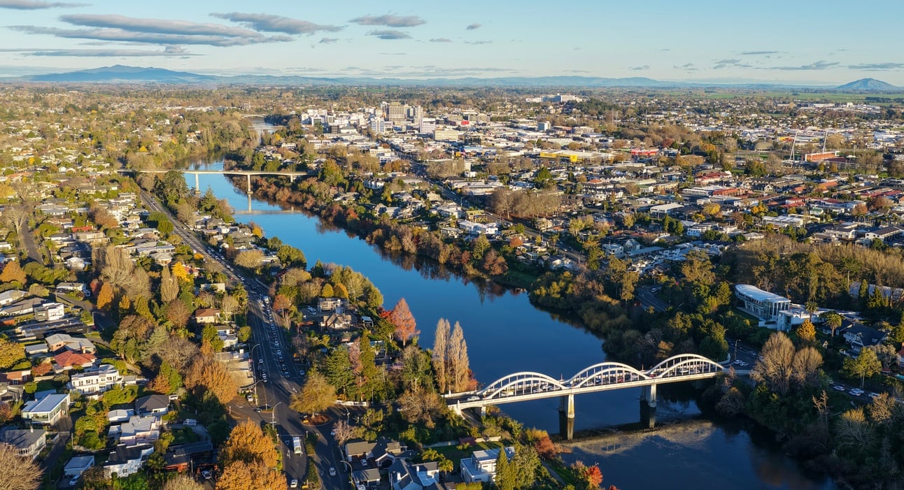 👋🏼 And they say nothing happens in Hamilton...