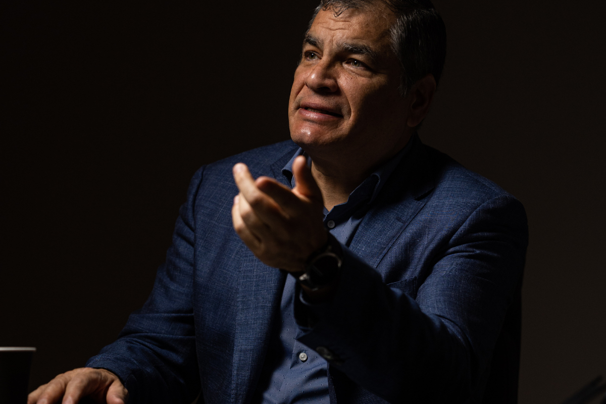 💬 Exclusive interview with Rafael Correa