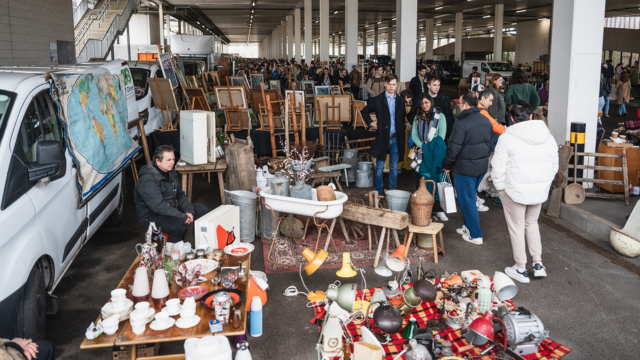 Sarita Rodriguez arrives at ArtSect Gallery