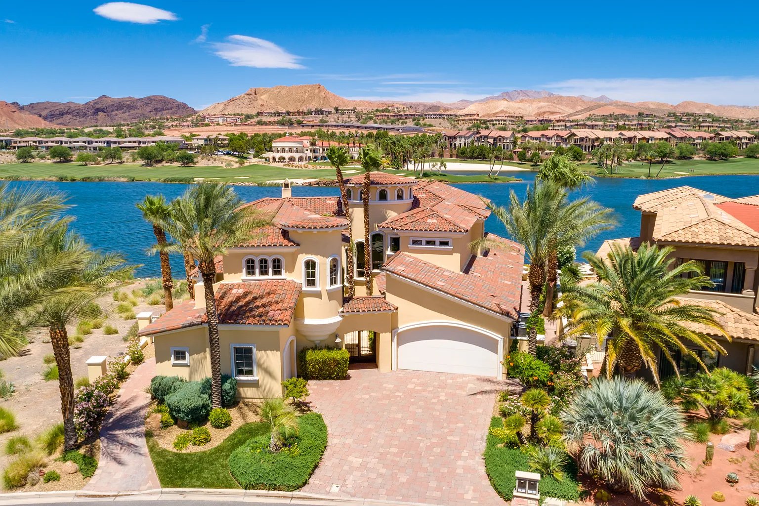 Lake Las Vegas Luxury Home for Sale: 8 Rue Promenade Way Offers Waterfront Living in South Shore