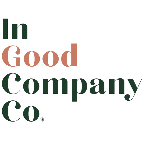 I took a photo walk a couple of days ago. I didn’t bring home too many photos. This view caught my eye despite its randomness. I was happy to found a place where there was just one color in the frame :)
