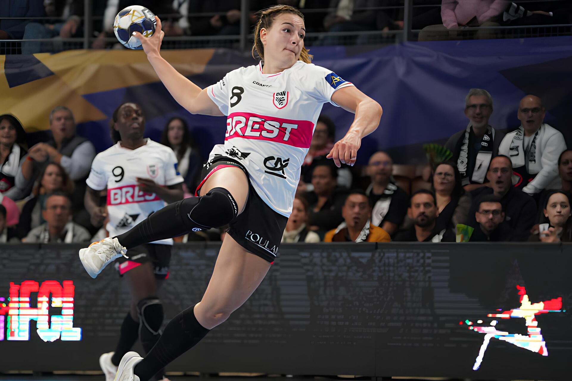 ☕ Le BBH délocalise pour grandir, le remplissage du Trophée des Champions, 9 offres d'emploi, etc.