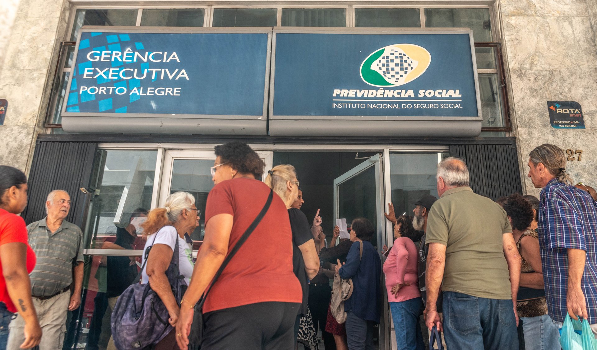 🤔 Corruption perception paradox