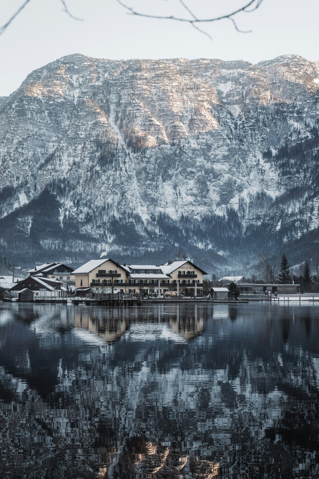 🏔️ The 10 Most Stunning Mountain Retreats