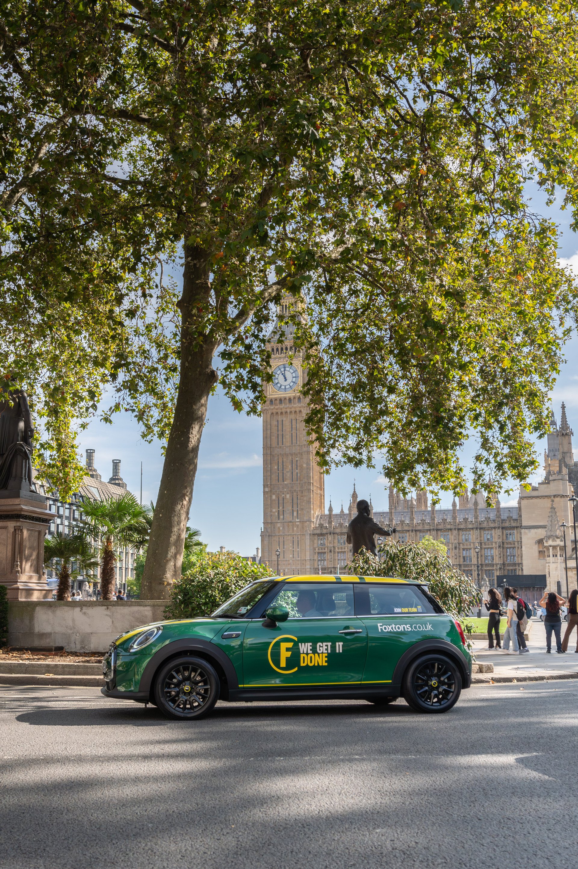 Foxtons Becomes First UK Estate Agent to Offer Avios: Earn Up to 30,000 Points