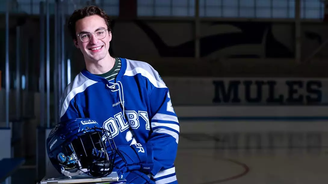 Three DIII Athletes Named Rhodes Scholars