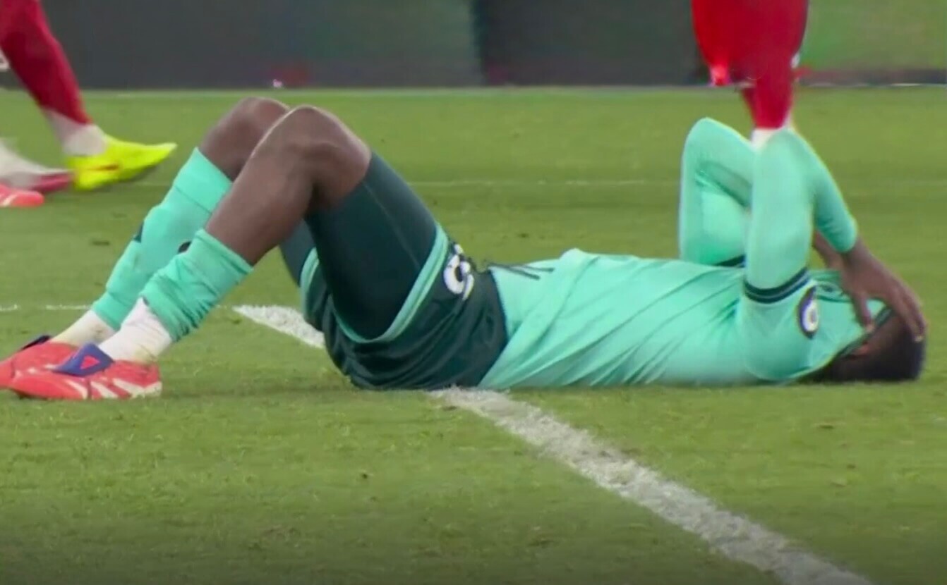 Arsenal (Barely) Escape Past Wolves 🤯