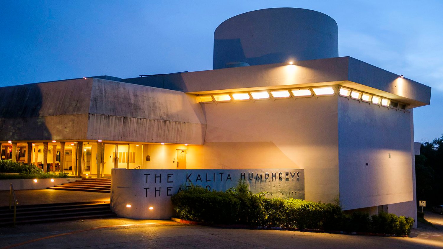 💧 Rangers are back, baby 🤠