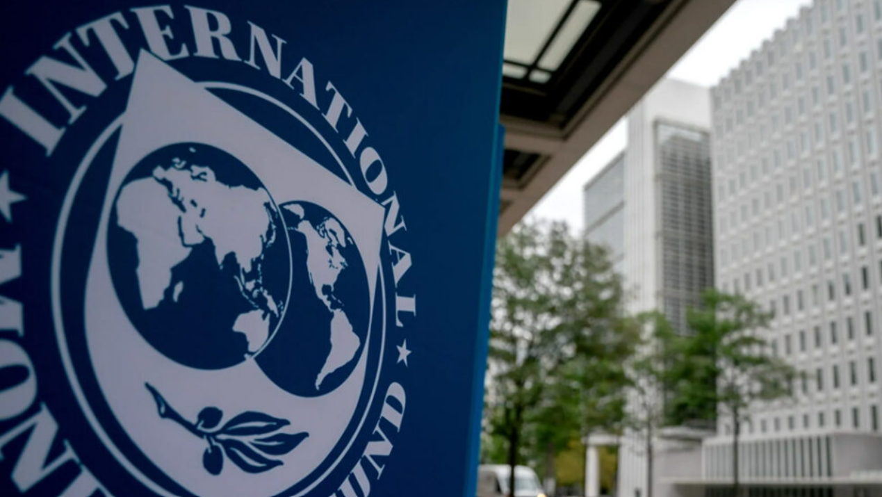 Café com seu dinheiro: 16/10/2025