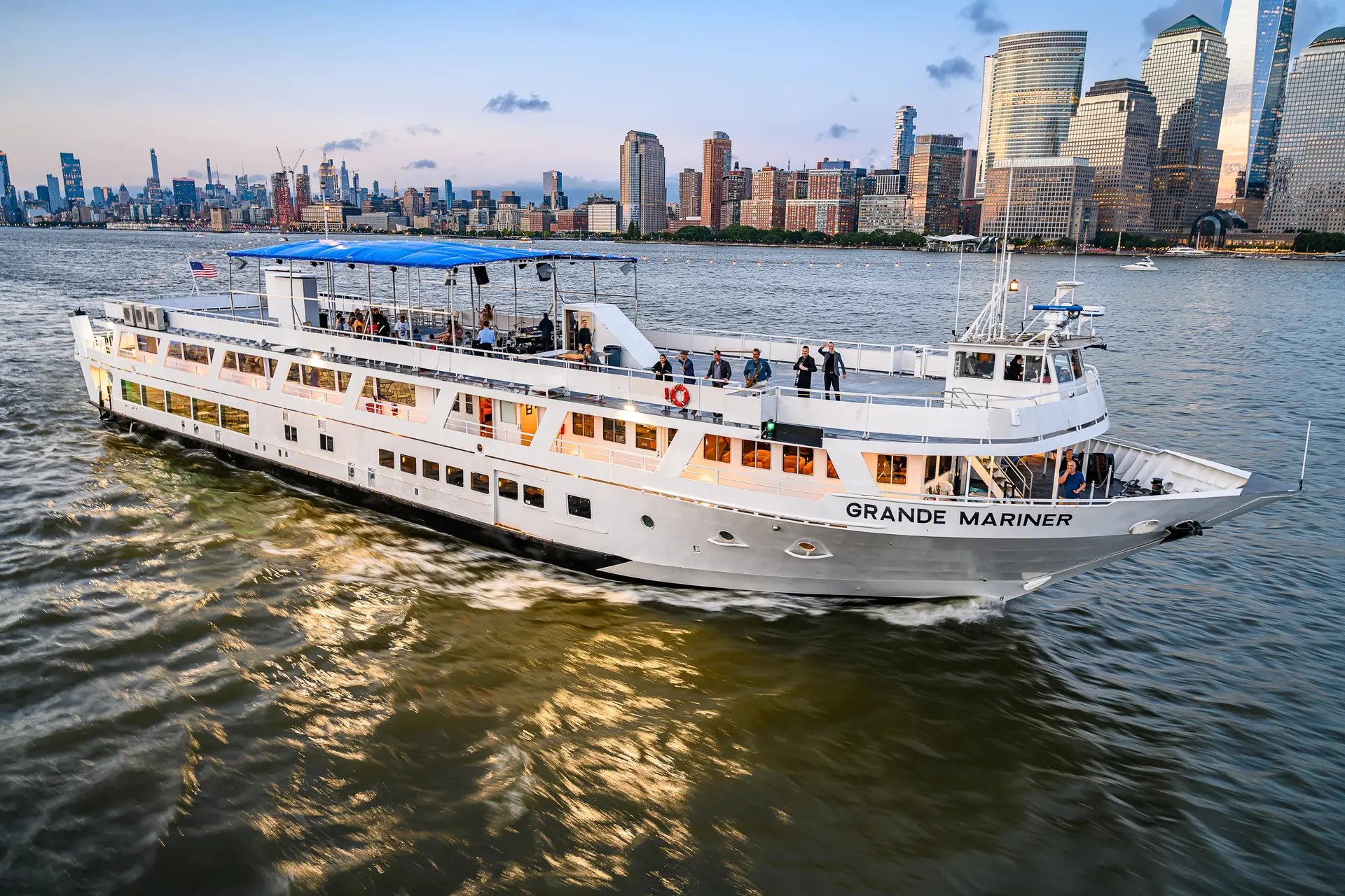Boat Rental NYC: Common Questions Answered