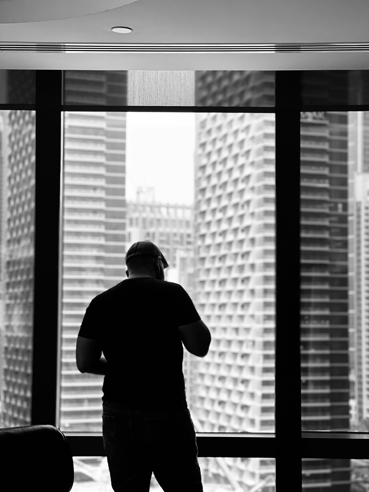 The Retirement Paradox: Why Being Ready to Retire Doesn't Mean You're Ready to Leave