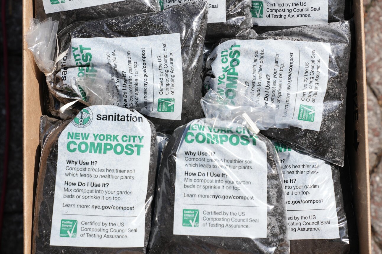 The Curbside Compost Microplastic Conundrum