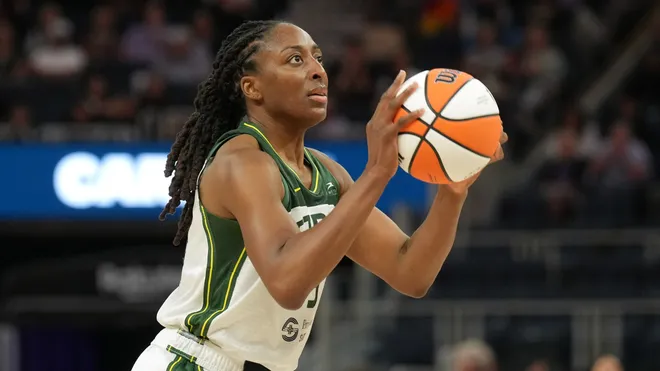 Courtside's The 4th Quarter: Why Project B Will Be Good for the WNBA