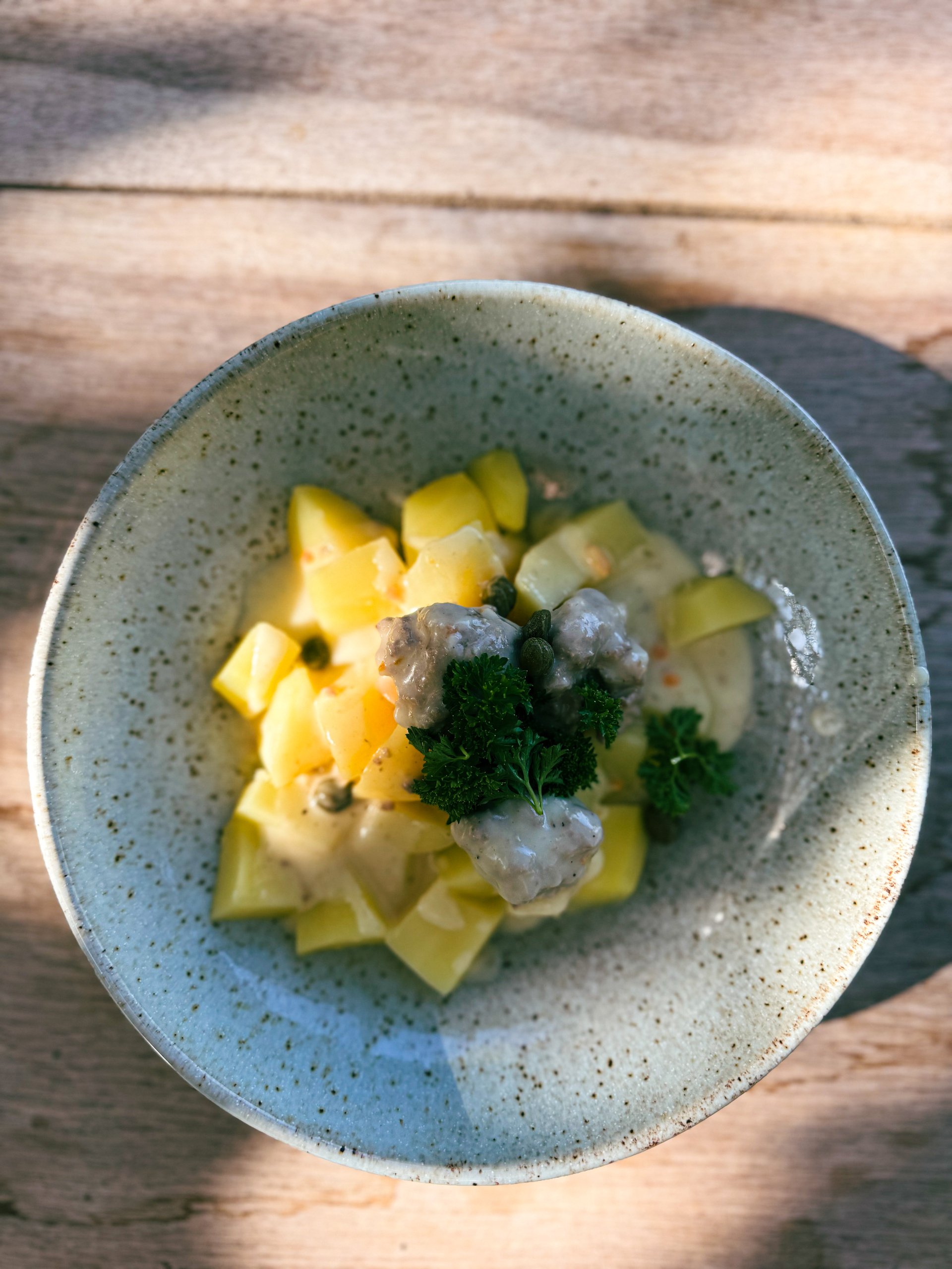 So schmeckt Kindheit: Klassische Klopse, süße Äpfel & echte Hausmannskost